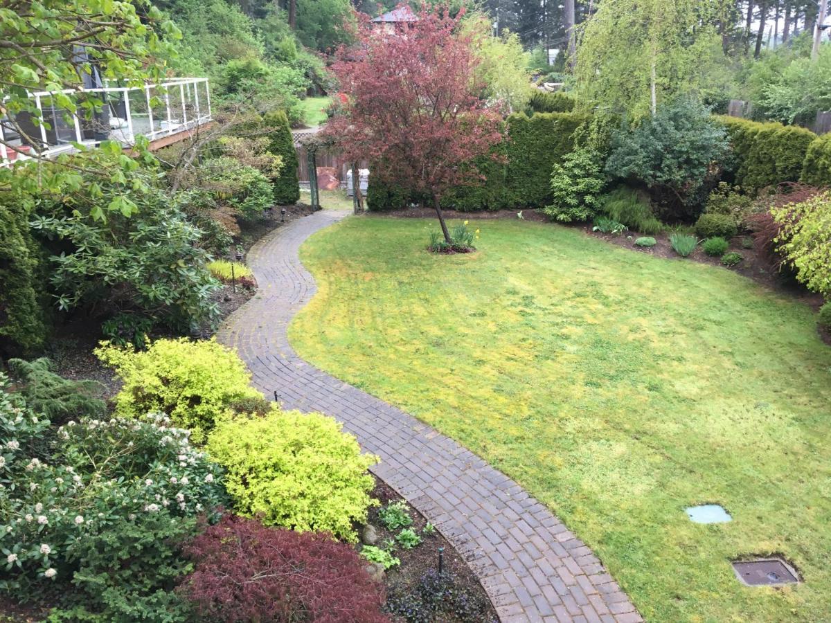 Kye Bay Bnb - A Place To Breathe Comox Exterior foto